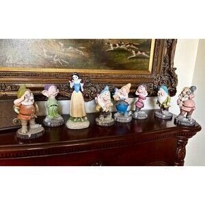 Disney Snow White And The Seven Dwarfs Dwarves Dwarf Garden Gnome Statues Set 9"